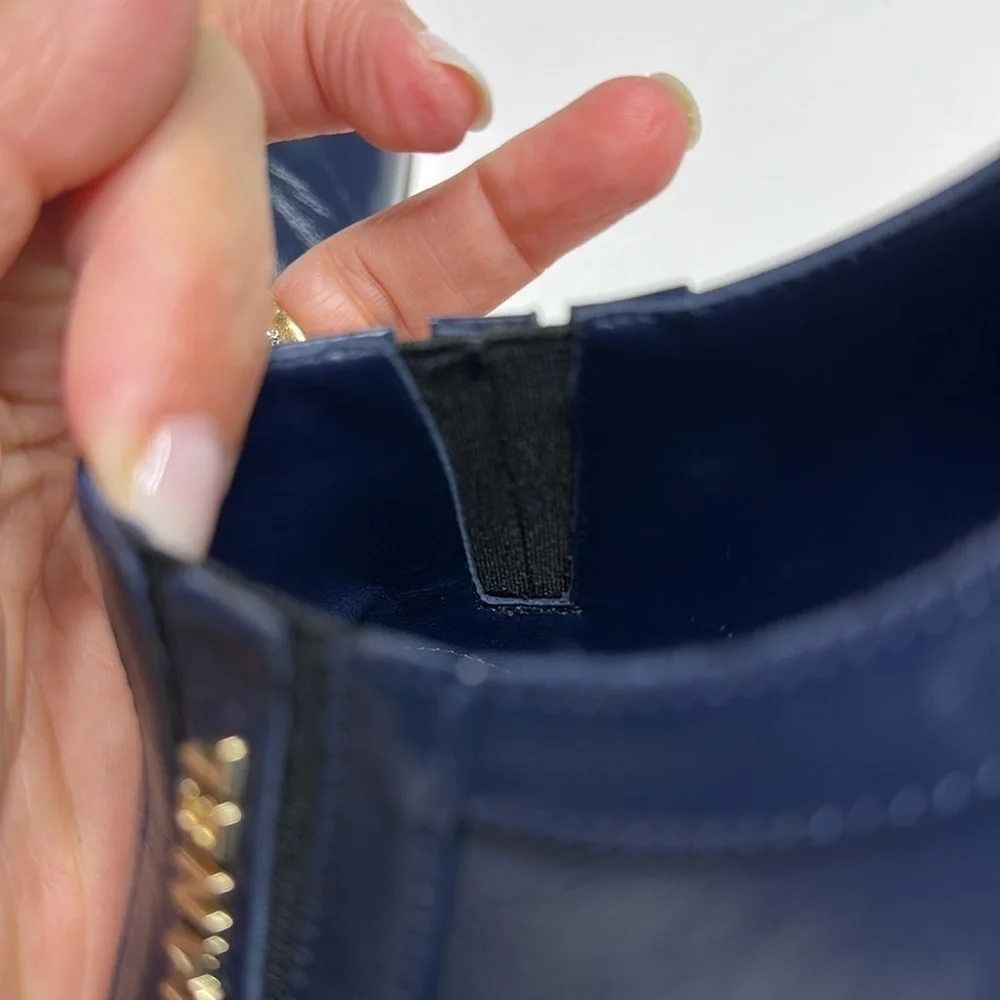 Chanel Leather Navy Oxfords 38 1/2